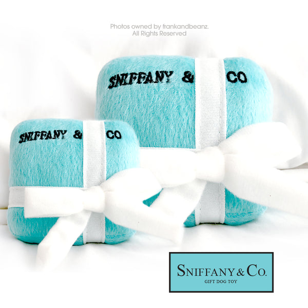 Sniffany & Co. Gift Box Soft & Cozy Dog Toy